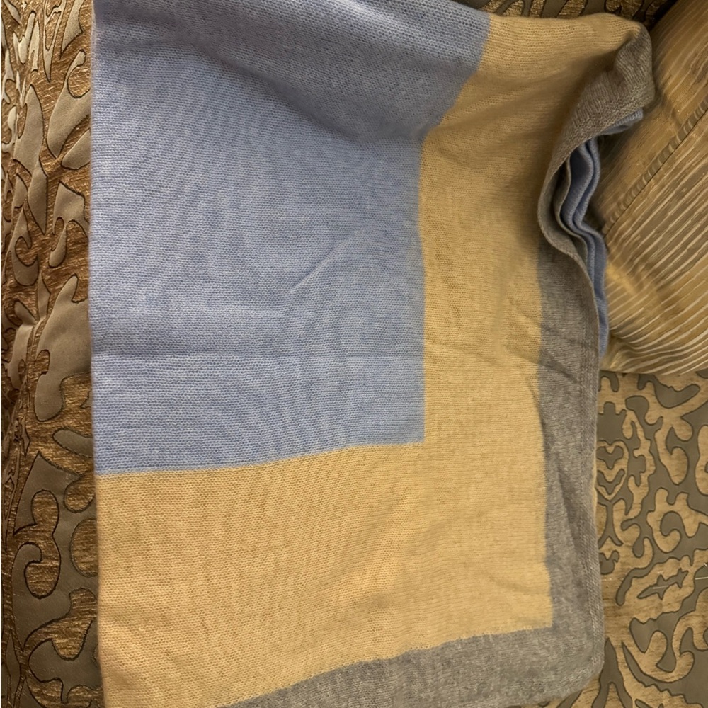 Senreve Scarf